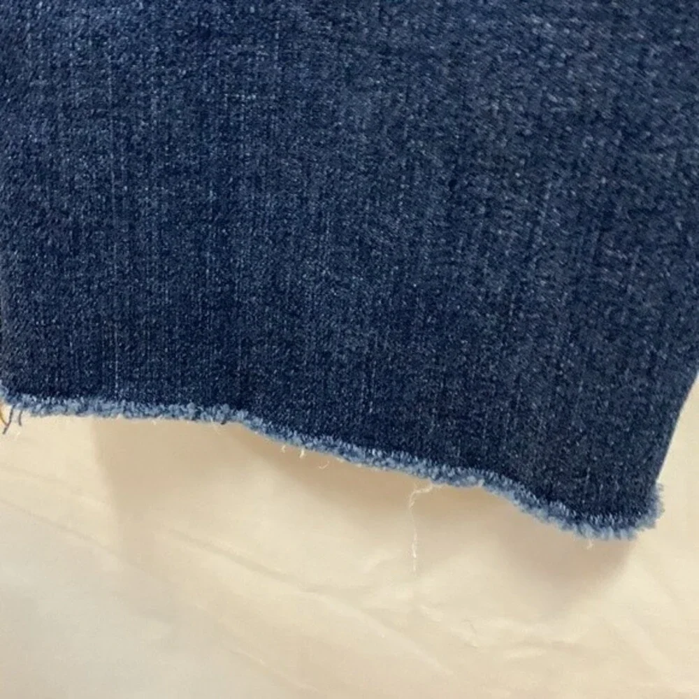 J. Crew Women's Blue Mid-Rise Cropped Frayed Straight Leg Jeans Size 26 Tall